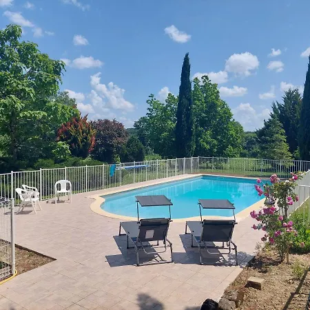 Bed and Breakfast Detente Au Pays De Lauzun 3*
